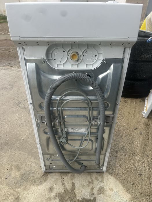 Пралка пральна машина Electrolux 6кг Model EW6TN5061P