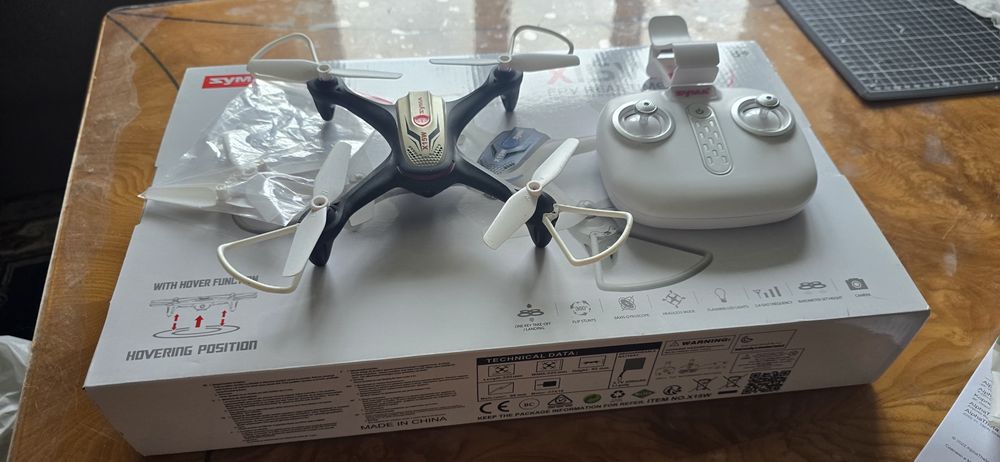 Квадрокоптер Syma X15W FPV з камерою та коробкою