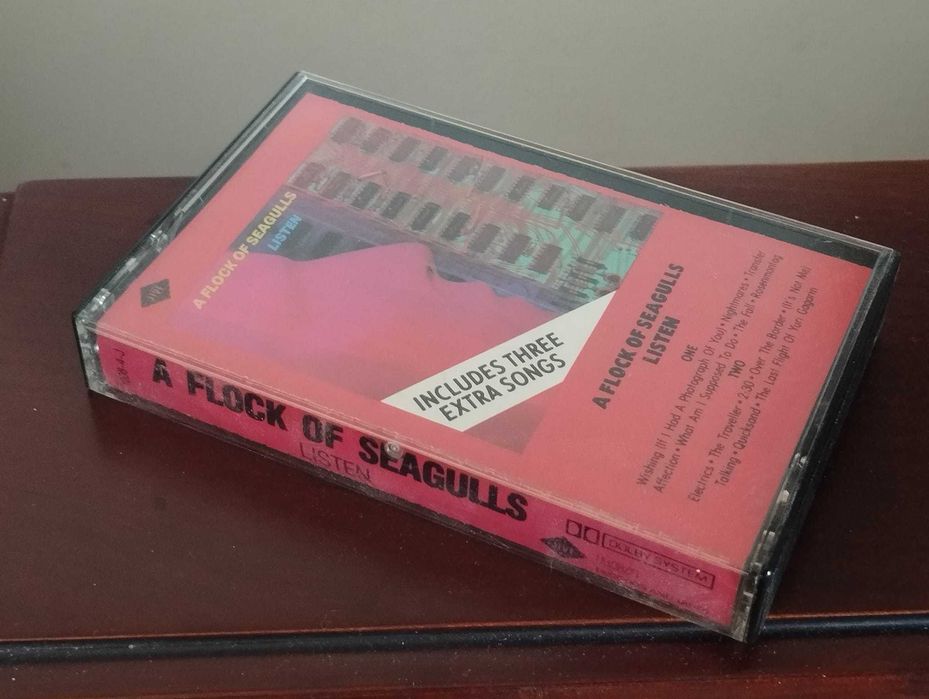 A Flock Of Seagulls "Listen" Cassete Audio