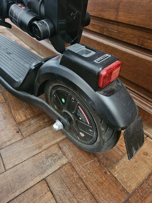 Trotinete dobrável eletrica super nova.