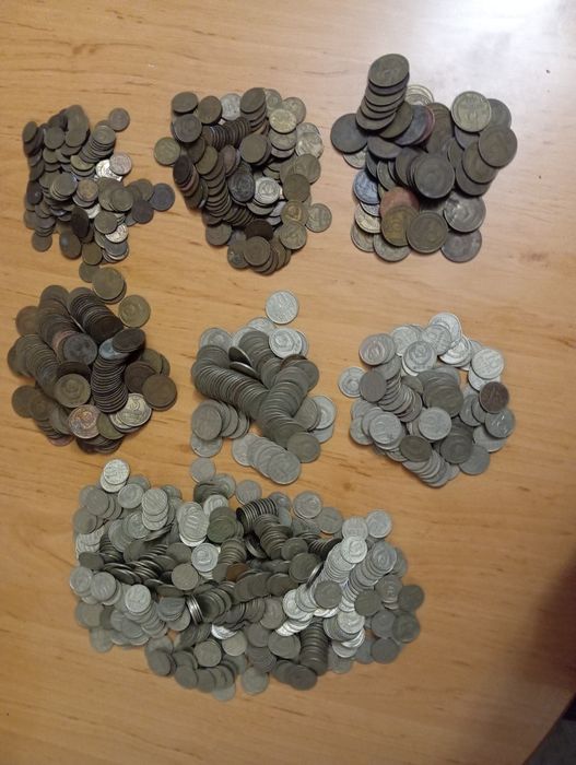 Продам кучу монет плюс бонус.