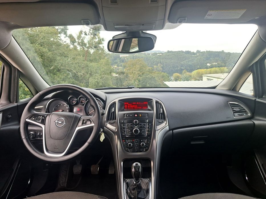 Opel Astra 1.4 Cosmo 1 dono 2011 — photo 5