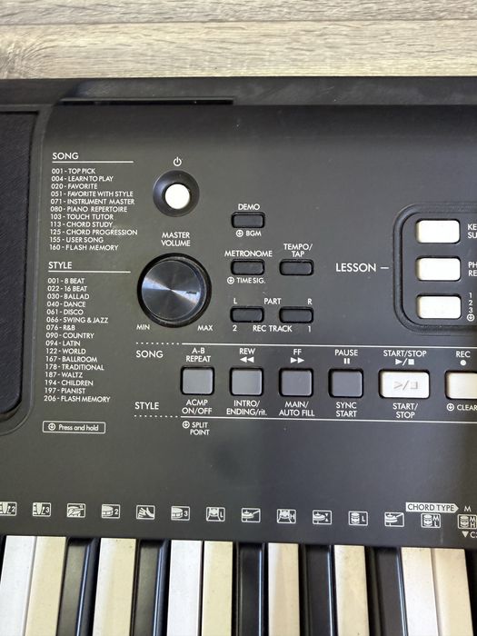 Teclado PSR-E373