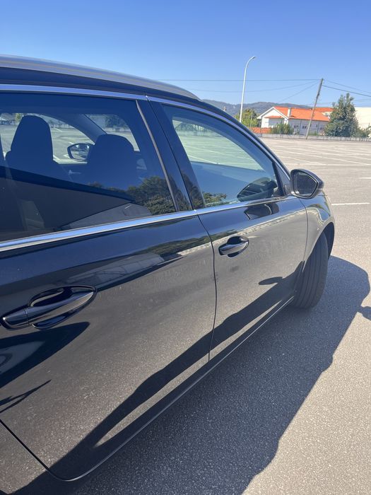 Peugeot 308 SW 1.5 BlueHDi Allure 130cv) - 2021