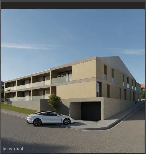 Terreno Em Bragança, Com Projeto De Arquitetura E Especialidades Aprov — Espinhosela, Bragança