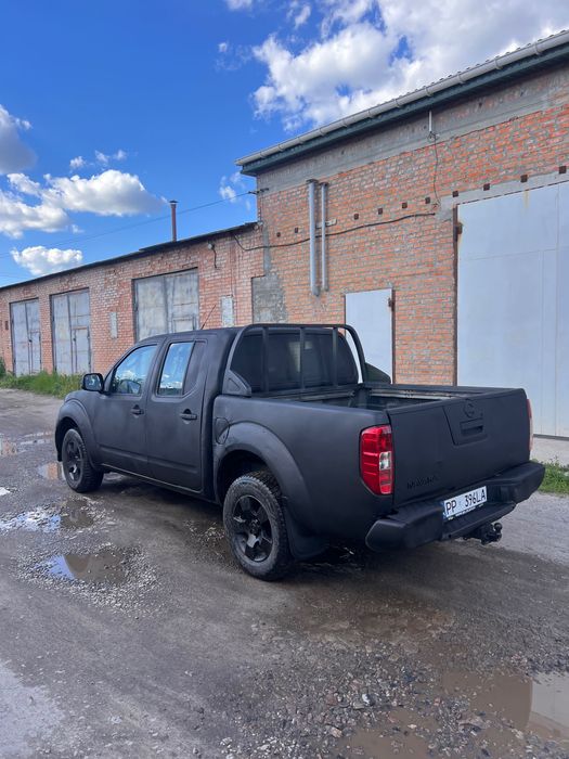 Nissan Navara d40