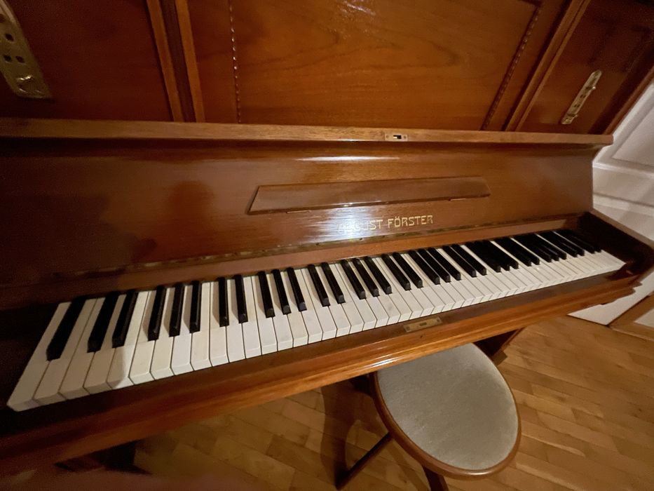 Pianino August Forster