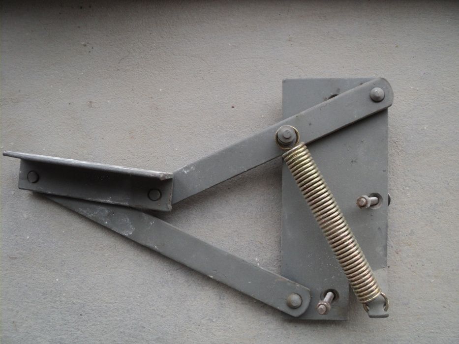 Підйомний механізм