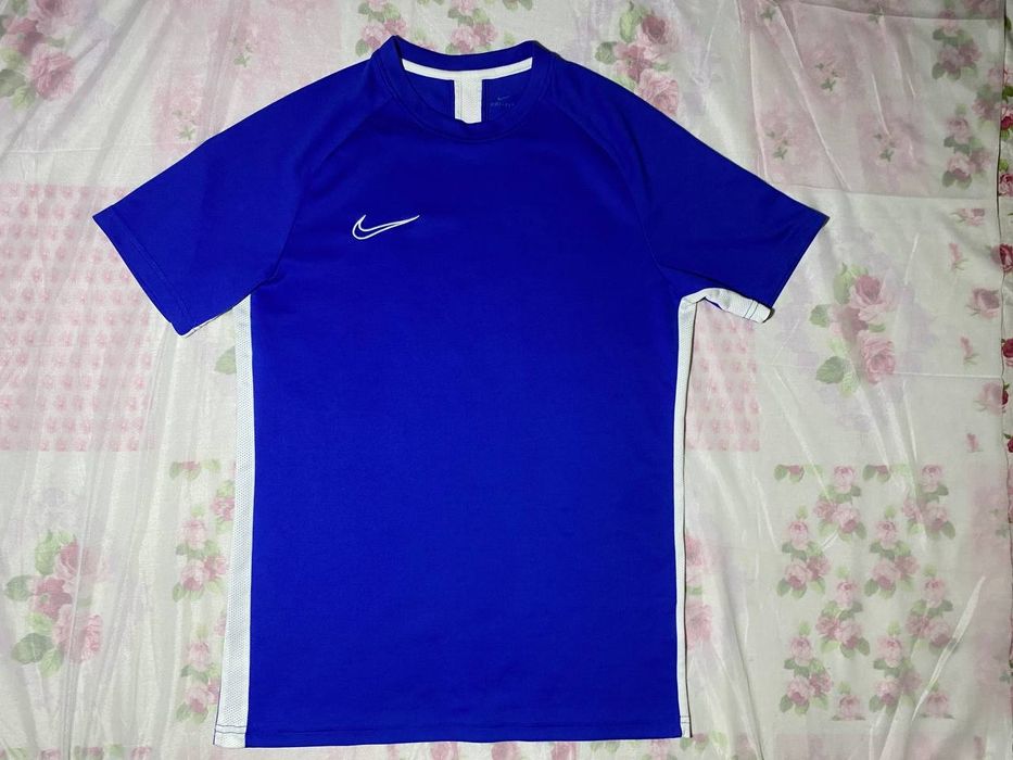 Футболка Nike dri fit academy тренувальна