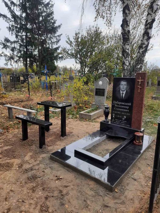 Пам’ятники від виробника