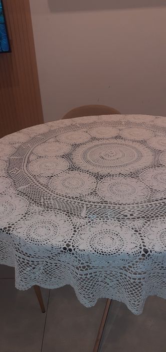 Toalha de mesa em renda