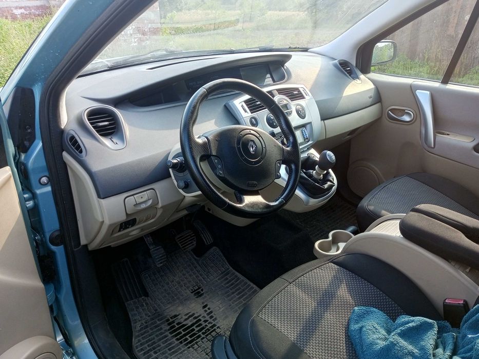 Renault Grand Scenic 2