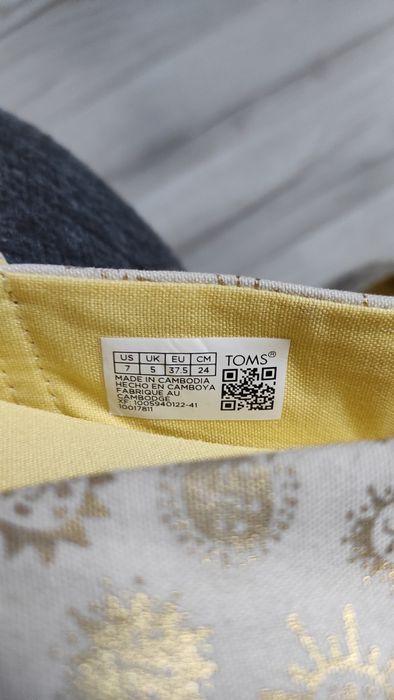 Buty / trampki/ espadryle firmy Toms rozmiar 37.5