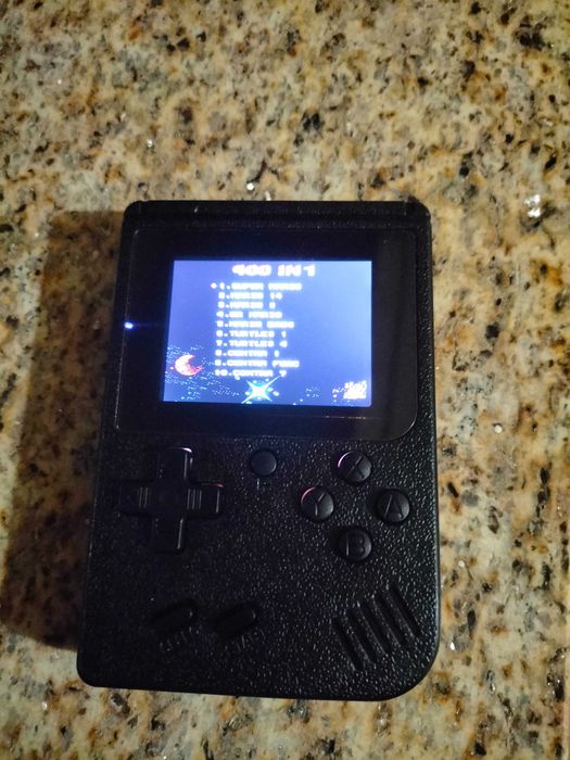 Consola Portátil Retro Com 400 jogos - Nova