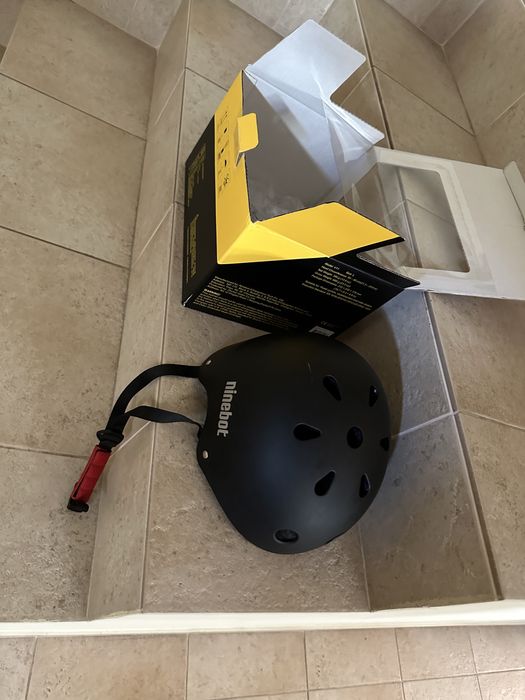 Capacete proteção ninebot