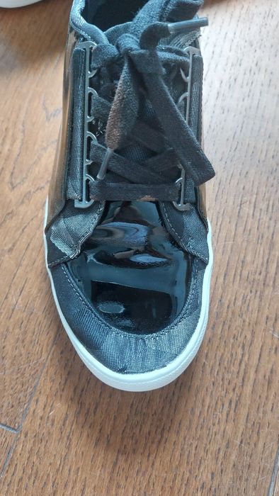 Buty sneakersy lakierowane Calvin Klein