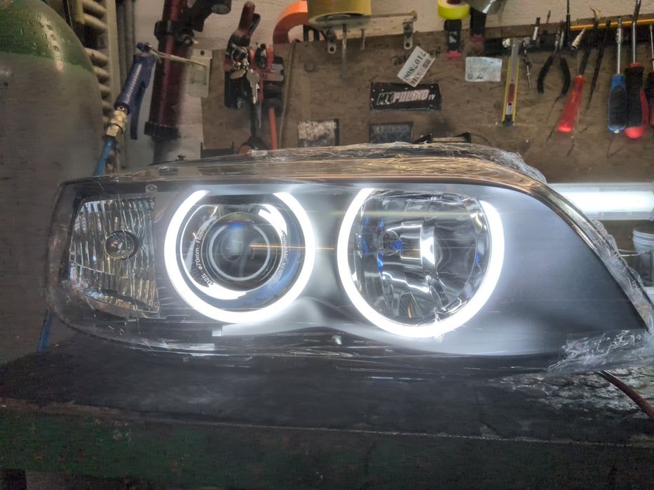 Naprawa i regeneracja lamp samochodowych