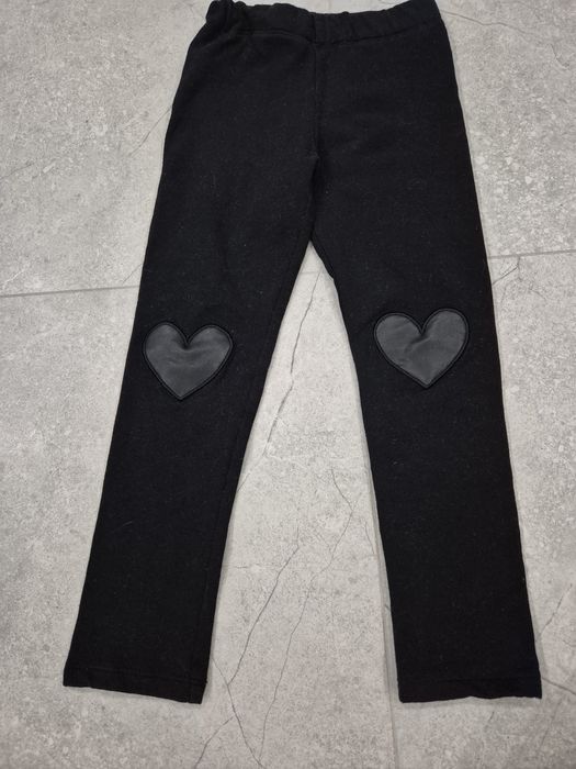 Дитячі лосини, зі шкіряними нашивками.