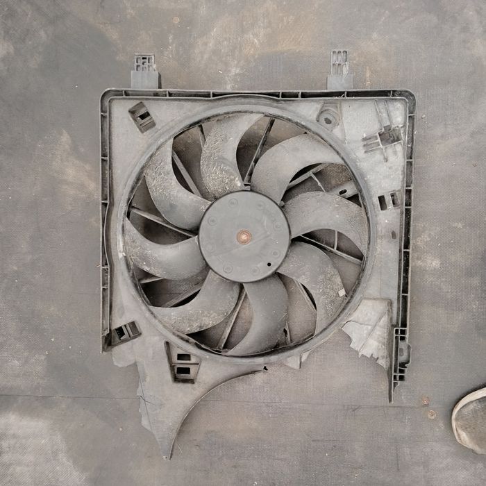 Wentylator Chłodnicy Renault Master IV 2.3dci