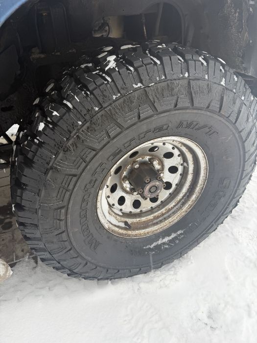Диски з резиною Ниссан патрол 15 радиус