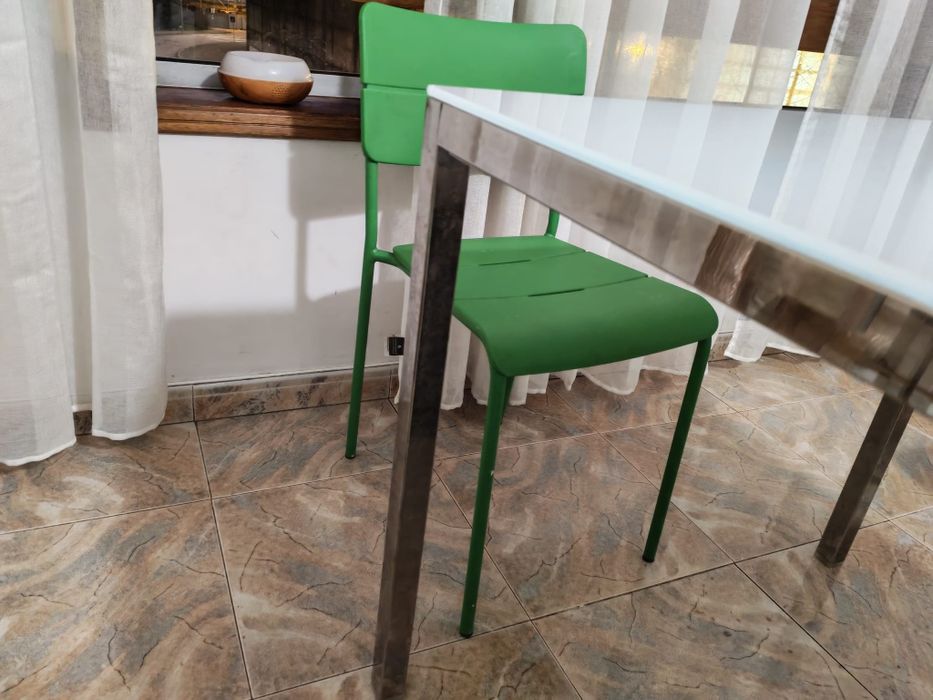 Mesa jantar com tampo em vidro
