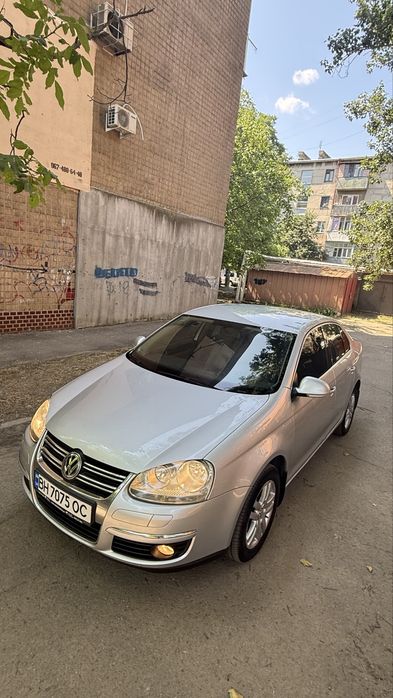 Volkswagen Jetta GLI