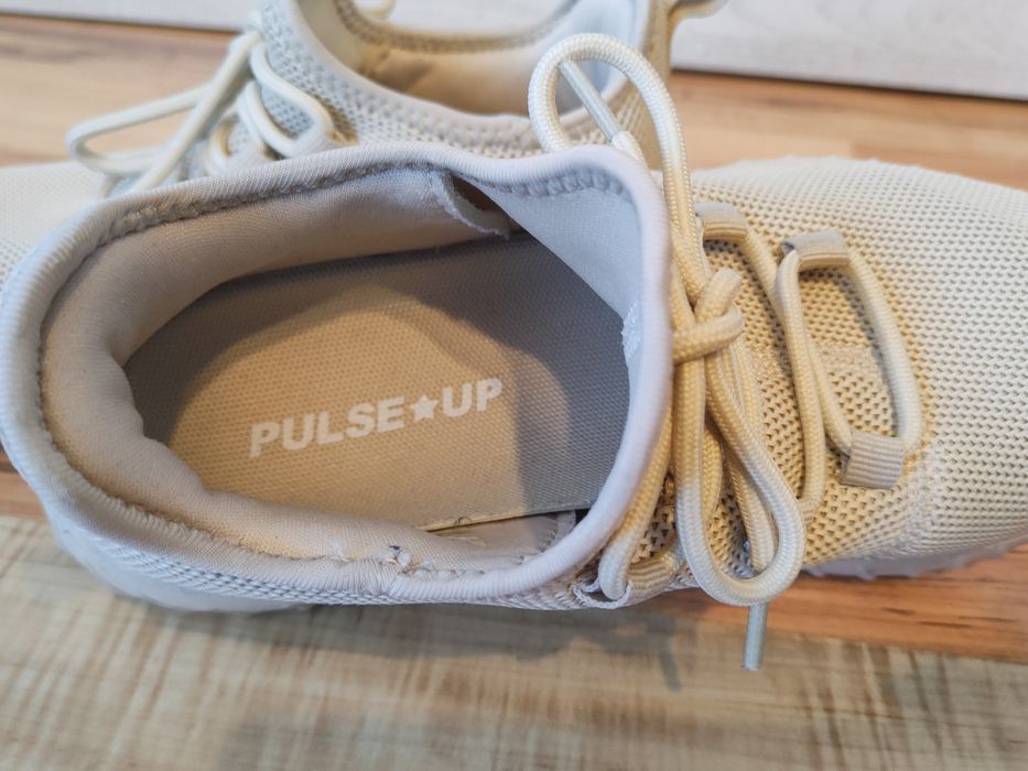 Buty Pulse Up 36 -23,5 cm
