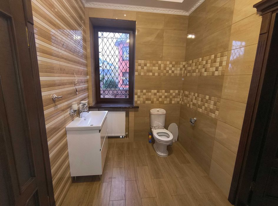 Продам  VIP-будинок для поціновувачів  якісної нерухомості.