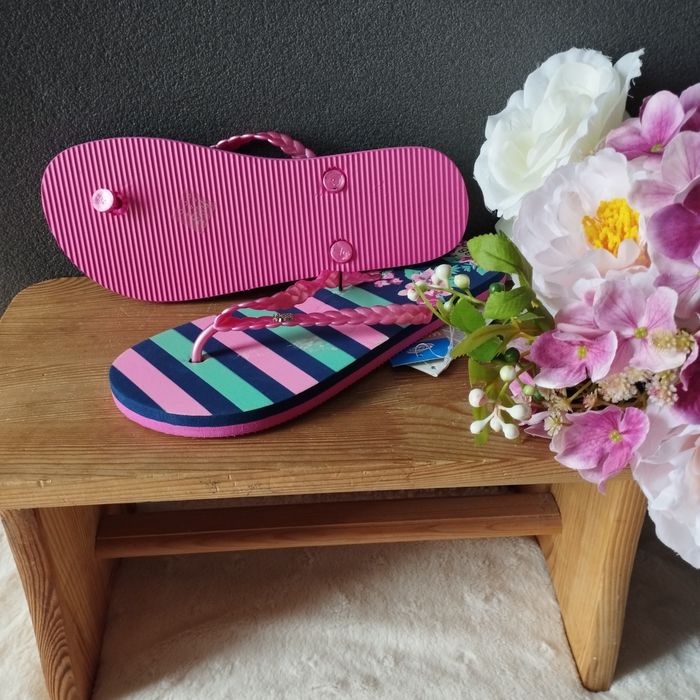 Nowe klapki damskie Pepco – rozmiar 38 – wygoda na lato