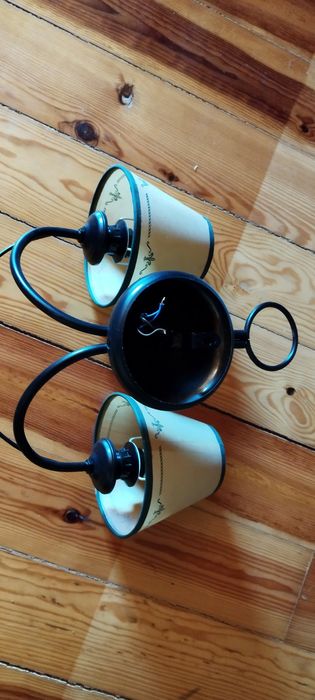 Conjunto de candeeiros de parede