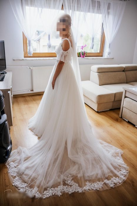 Suknia ślubna Ivory S, ozdobna