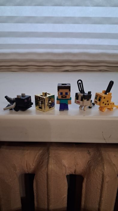 Обмін фігурок Kinder Joy Minecraft Майнкрафт