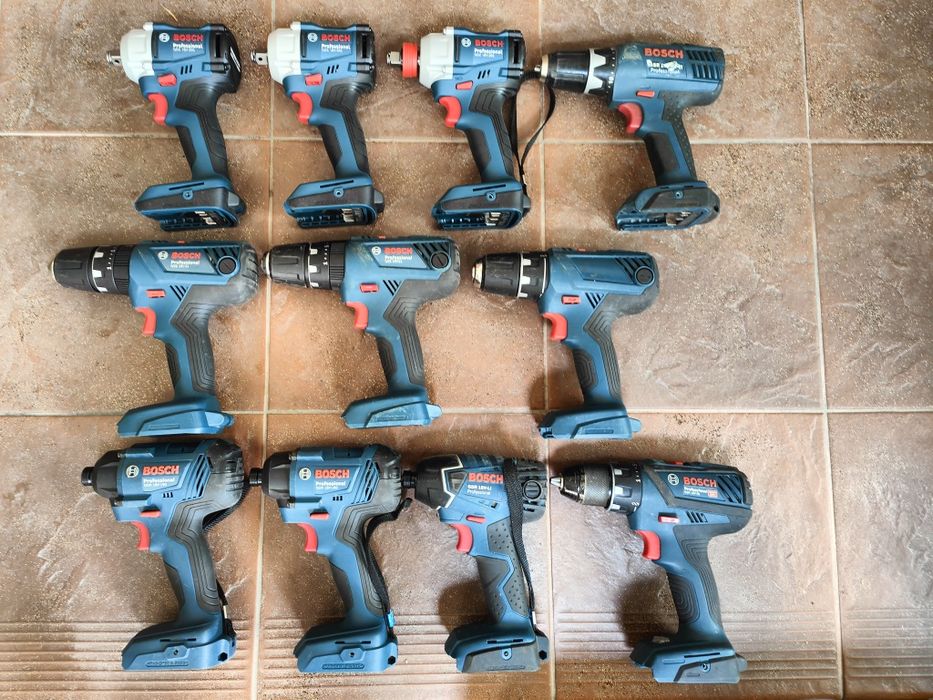 Шуруповерт, гайковерт Bosch GSR 18 V