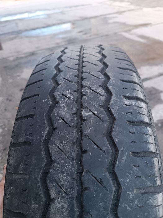 Продам колеса hankook 215/70/16c