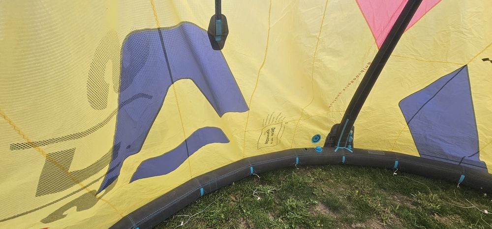 Latawiec Kite Duotone Dice SLS 11 M