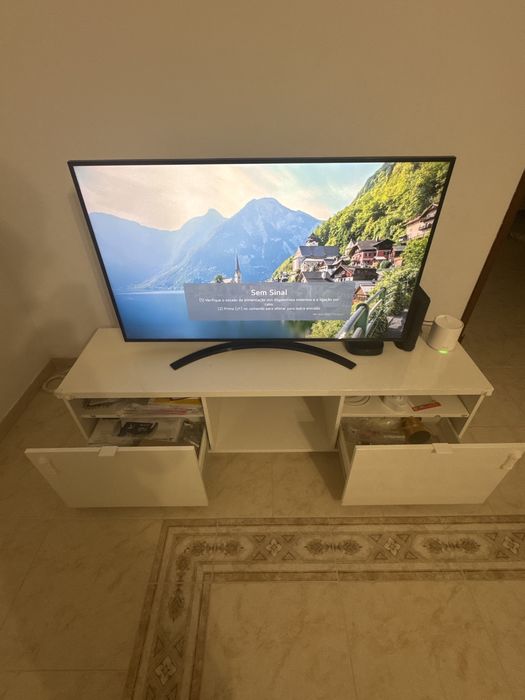 Aparador IKEA BYÅS