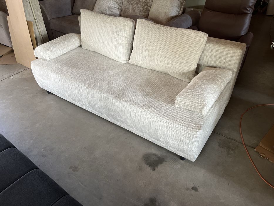 Nowa Sofa z Funkcją Outlet 50%