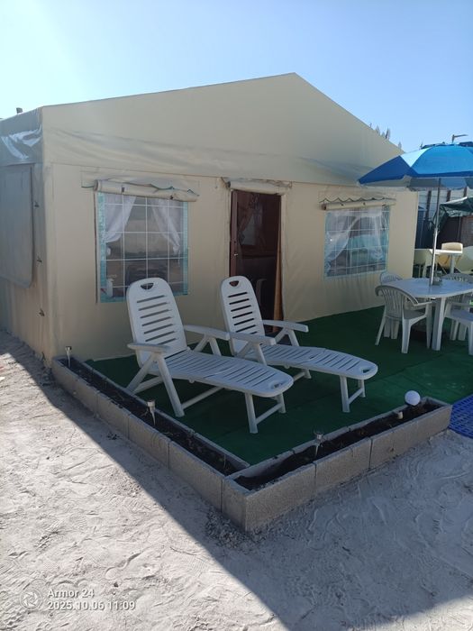 Venda de caravana com avançado em espaço privado