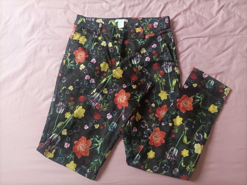 Spodnie w kwiaty H&M 36 S