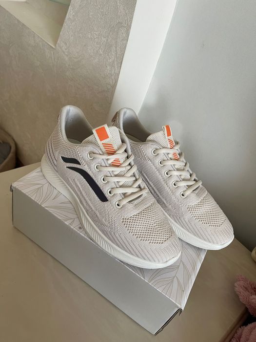 Кросівки жіночі, нові, new balance