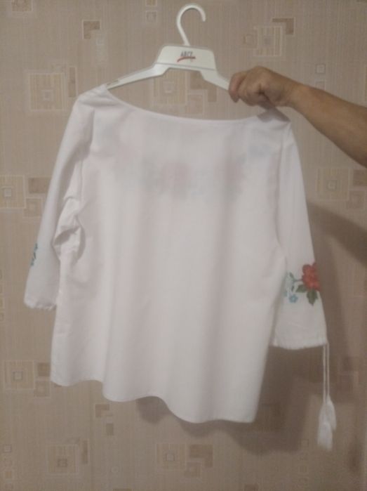 Вишиванка ручної роботи