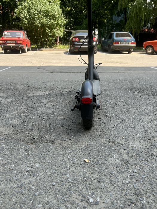 Xiaomi Mi Electric Scooter