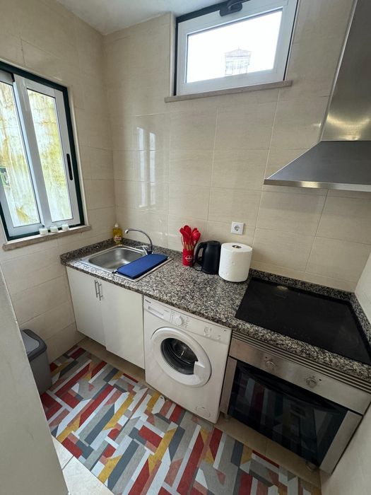 Baixa de Coimbra - 2 Prédios + Armazém Rentabilidade 10%