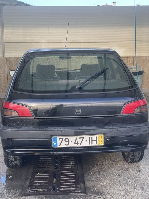 Peugeot 306 1.9d  em muito bom estado