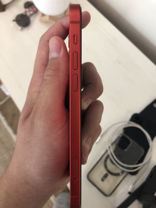 iPhone 12 128gb Red, Neverlock, 6 чохлів в подарунок