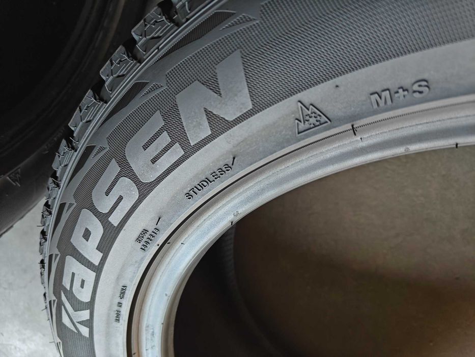 R18 235 55 шини зимові Kapsen Ice Max RW501 шини липучки