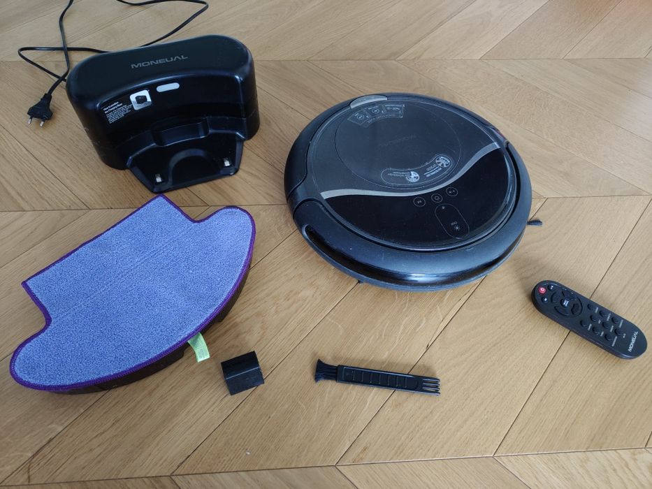 Odkurzacz robót z funkcją mopa