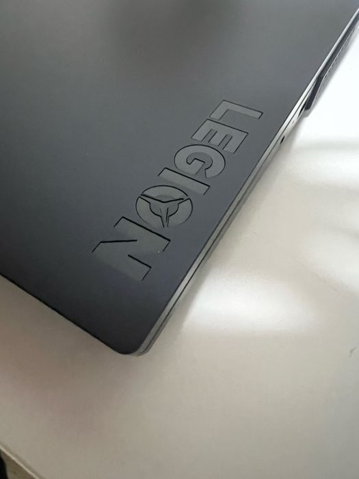 Lenovo Legion 5 ryzen7 16gb ddr4 3050TI