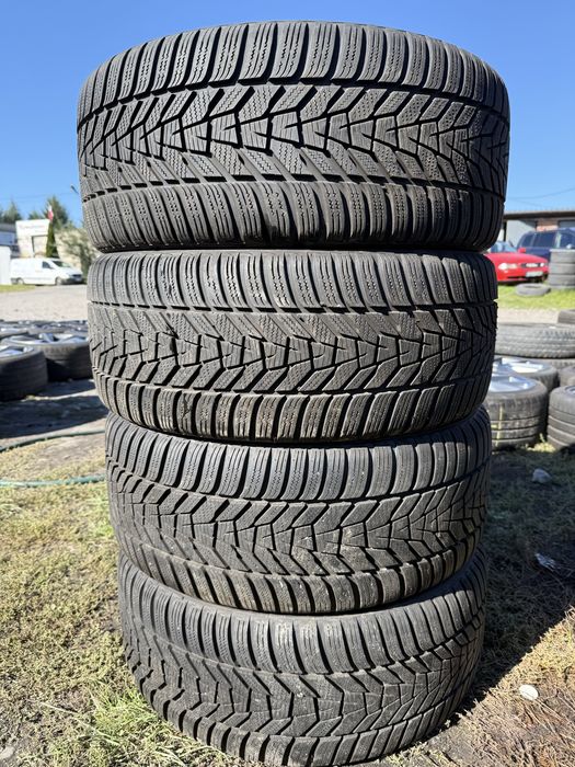 Komplet kół zimowych 5x114,3 Hyundai N 235/35/19 Hankook