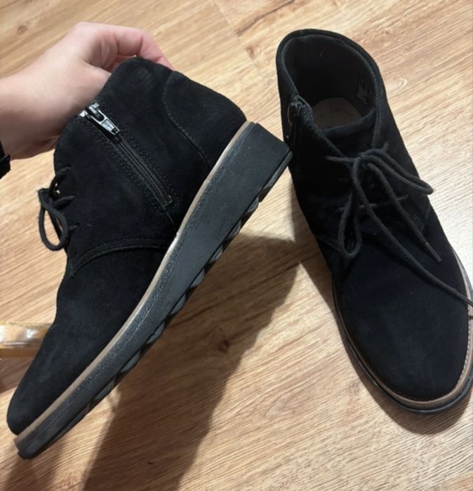 Buty botki zamszowe Clarks 37 23,5cm
